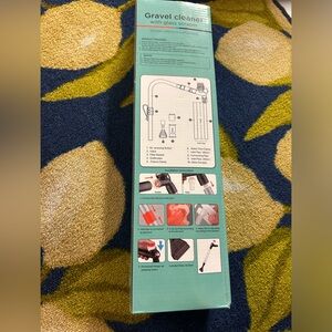 Fish tank gravel cleaner